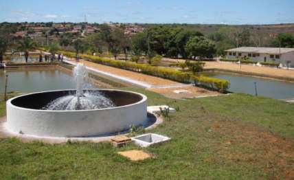 Estação de Piscicultura de Machado Mineiro Após reformas no Centro Integrado de Recursos Pesqueiros e Aquicultura de Três Marias, a estação retornou com sua produção na safra 2010-2011.