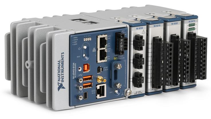 Controlador CompactDAQ de 4 slots Simplifica a complexidade do sistema PC e condicionamento de sinal integrados Periféricos: RS232, linha de trigger, e porta XNET Cartão SD para armazenamento de