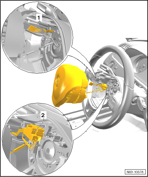 Verificar se a unidade de airbag está encaixada no volante de ambos os lados. Ligar a ignição. Prestar atenção para que não se encontre nenhuma pessoa no veículo.