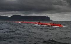 Energia dos Oceanos Sistemas Offshore Bóias IPS Projecto OKEANÓ PELAMIS: 3 x 750 kw Parque de Ondas da Aguçadoura