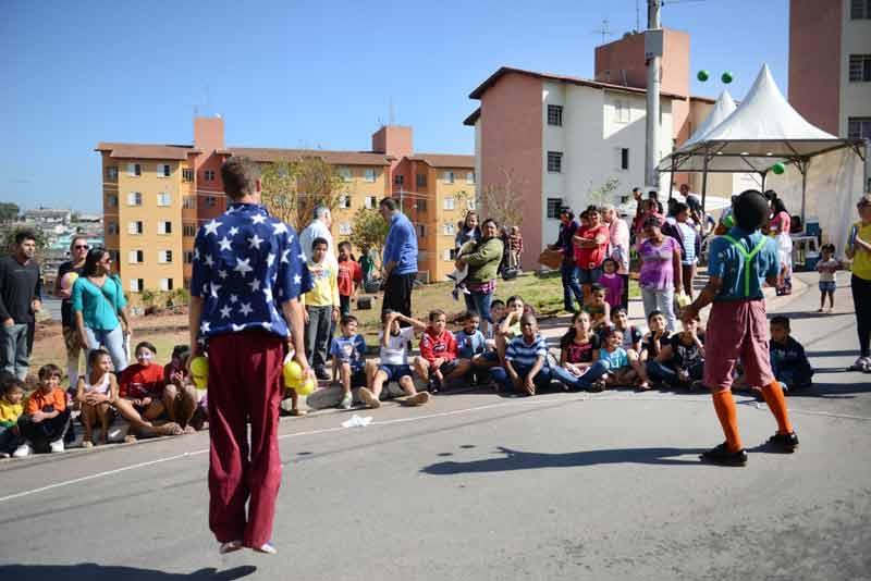 INCLUSÃO SOCIAL PELO TRABALHO SOCIAL DA HABITAÇÃO 1ª ENTREGA DE UNIDADES NO