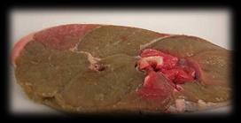 Carne crua carnes refrigeradas em atmosfera modificada CO 2 + O 2 anaeróbios facultativos Brochothrix thermosphacta metaboliza glucose a ác.