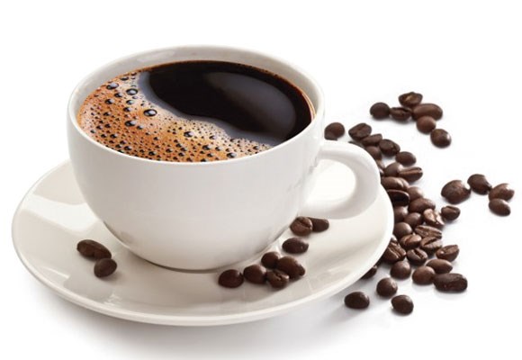 Símbolo de hospitalidade e cordialidade, o cafezinho é sempre bem vindo. È constituído de água, tem poucas calorias.. A bebida é rica em antioxidantes e melhora a taxa de oxigenação do sangue.