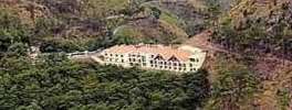 RESTAURANTES NA ILHA DA MADEIRA RESTAURANTE EIRA DO SERRADO Restaurante pertencente à Estalagem da Eira do Serrado 4*.