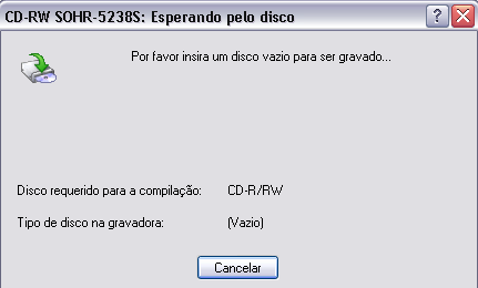 serem copiados), o disco de origem (cd virgem) será colocado posteriormente. O usuário deve atentar para a velocidade de gravação dos dados.