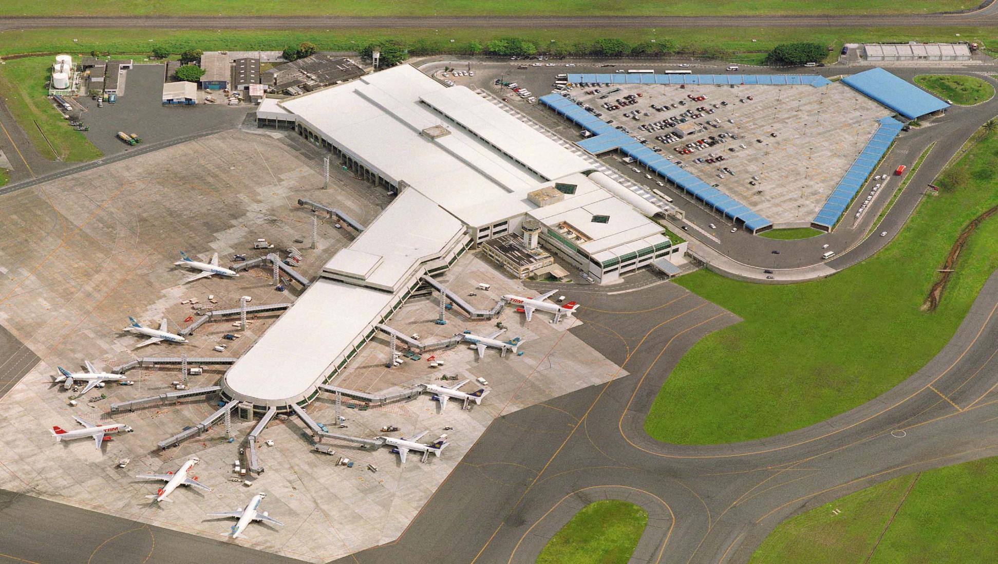 AEROPORTO INTERNACIONAL DE SALVADOR (Vista aérea atual)
