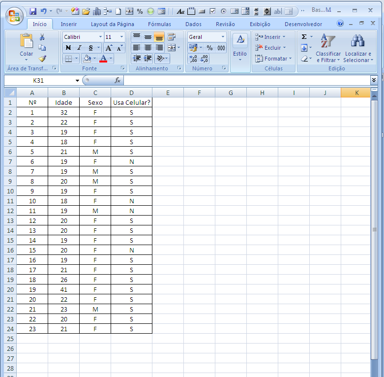 2.2. Formatação de células Cada célula da planilha de dados pode ser formatada, mudando a cor do sombreamento das células, o estilo e cor