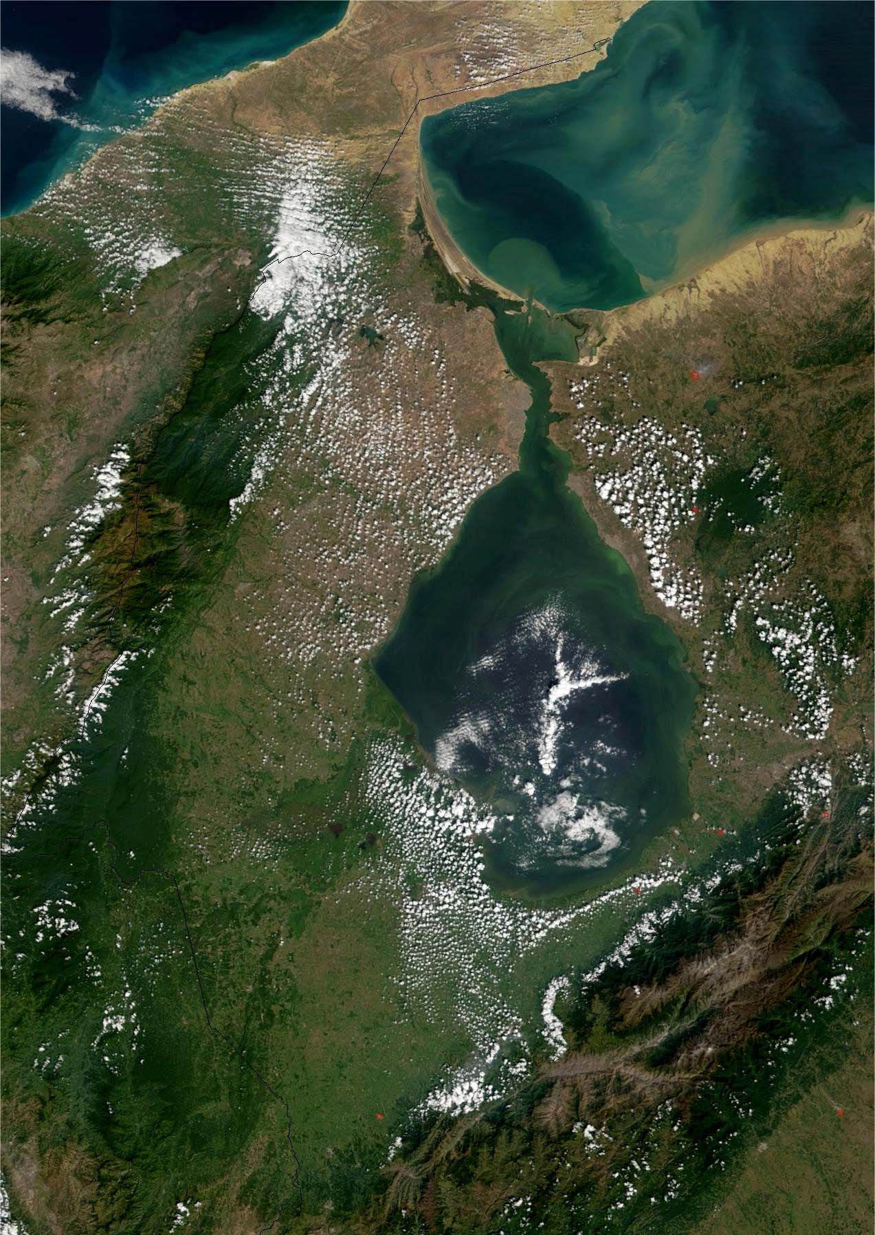 Figura 5-Imagem MODIS do Lago Maracaibo, na Venezuela, mostrando o Estado de Zulia e parte da Cordillera de los Andes.