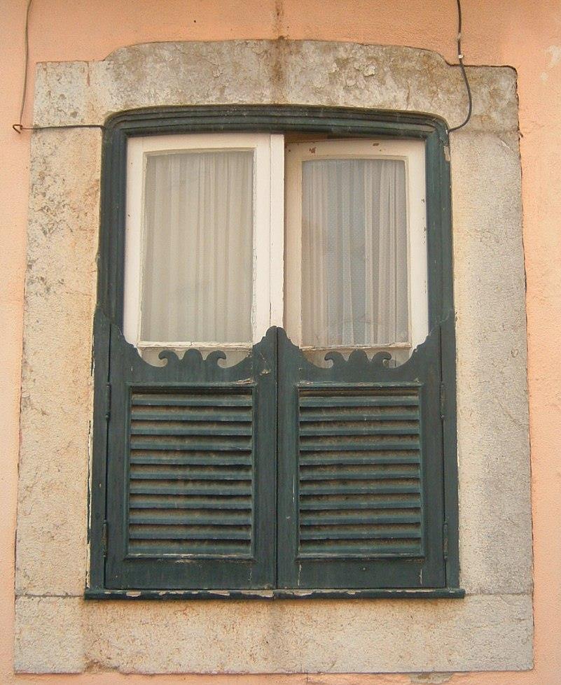 A instalação de janelas eficientes permite poupanças até 50% Substituir