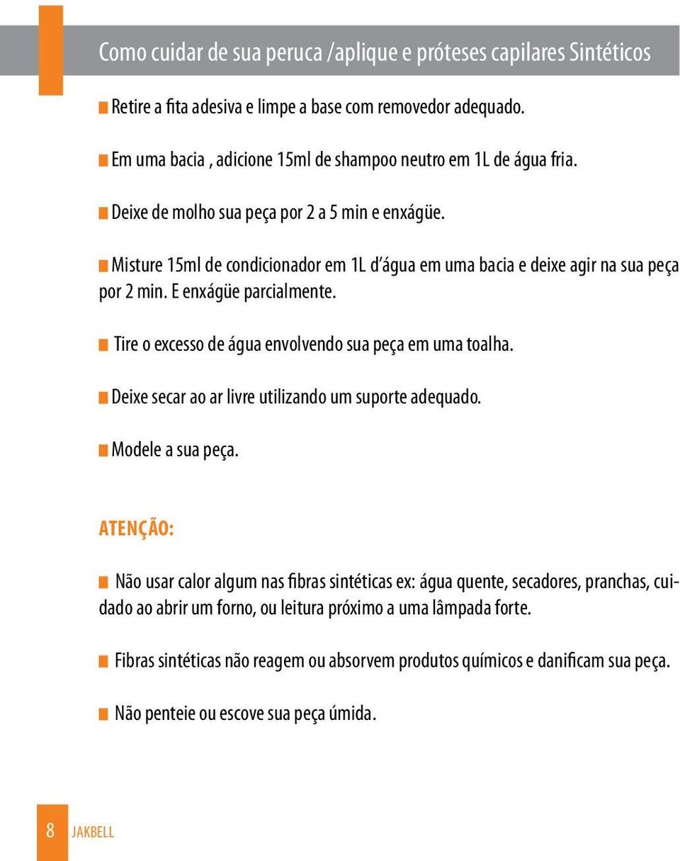 Tire o excesso de água envolvendo sua peça em uma toalha. Deixe secar ao ar livre utilizando um suporte adequado. Modele a sua peça.