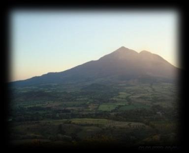 El Salvador Projeto Etanol (cana-de-açúcar) Moagem: 1,5 milhão de toneladas por ano: Produção de etanol: 135 milhões de litros por ano Investimento estimado (agrícola e industrial): USD 300 milhões