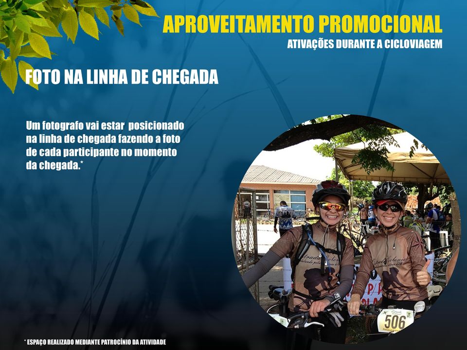 linha de chegada fazendo a foto de cada participante no