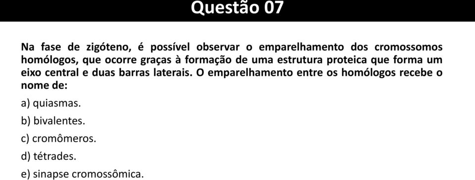 forma um eixo central e duas barras laterais.