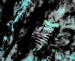 Boletim Climatológico Mensal Março de 2015 CONTEÚDOS Imagens MODIS de ondas de montanha causadas pela orografia da ilha de S. Miguel em 23.03.