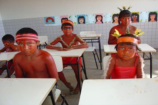 CONTEÚDO E HABILIDADES FORTALECENDO SABERES DESAFIO DO DIA Da necessidade da convivência