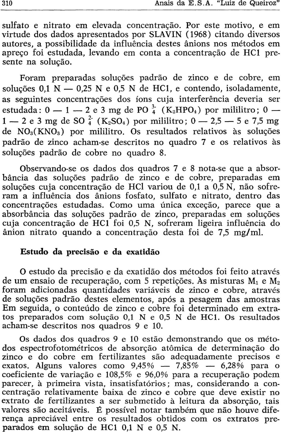 concentração de HC1 presente na solução.