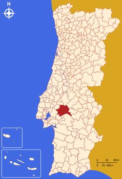 Diversidade demográfica dos municípios borda d água do Tejo Coruche e Castelo Branco População empregada nos diversos setores de trabalho em Coruche População empregada nos diversos setores de