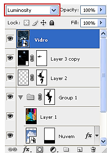 Clique na layer original da textura de vidro e vá no menu Layer, opção Hide Layers