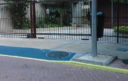 Projeto de Calçadas - elemento: acesso de veículo ao lote Rampas devem ser construídas fora da faixa livre, garantindo a continuidade da faixa de circulação de pedestres (passeio).