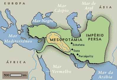 A História dos livros de Esdras e Neemias se dá dentro do Reinado Persa do rei Ciro. O povo judeu tinha acabado de sair do exílio da Babilônia por ordem de Ciro, onde ficara 60 anos.