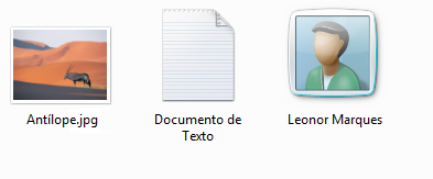 Utilizar ALT+TAB. Pode passar para a janela anterior premindo ALT+TAB ou percorrer todas as janelas abertas e o ambiente de trabalho mantendo premida a tecla ALT e premindo repetidamente a tecla TAB.