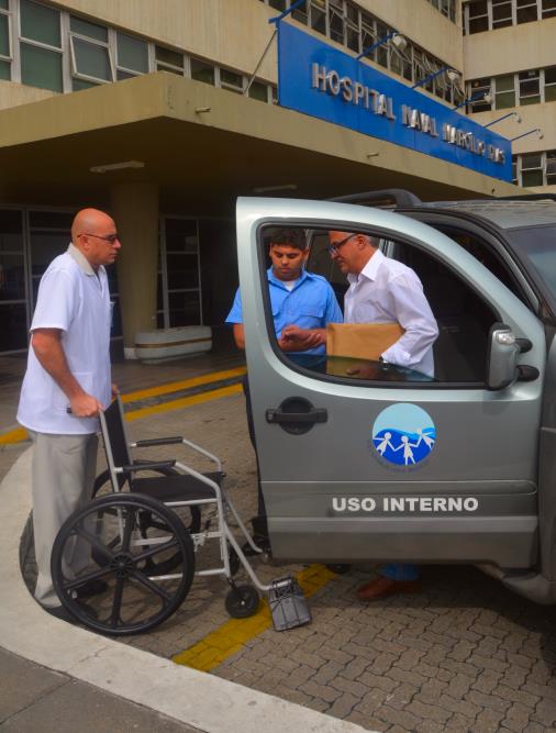 ] De segunda a sexta-feira, das 08h às 16h, os pacientes do Hospital Naval Marcílio Dias podem utilizar os carros cedidos pelas Voluntárias Cisne Branco para locomoção nas dependências do Hospital.