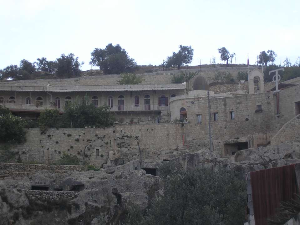 Aceldama ou Akeldama חקל דמא) campo de sangue) é o nome aramaico para um lugar