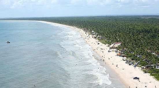Litorânea Brasil possui 7.367 km de linha costeira, sem levar em conta os recortes litorâneos (baías, reentrâncias, etc.