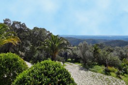 REDUÇÃO Vivenda fantástica italiano em terreno enorme com uma vista maravilhosa VILLA EM MONCHIQUE ref. S1922 985.000 765.000 3 3 318 m2 35.