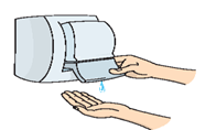 2. Aplique na palma da mão quantidade suficiente de sabonete líquido para cobrir