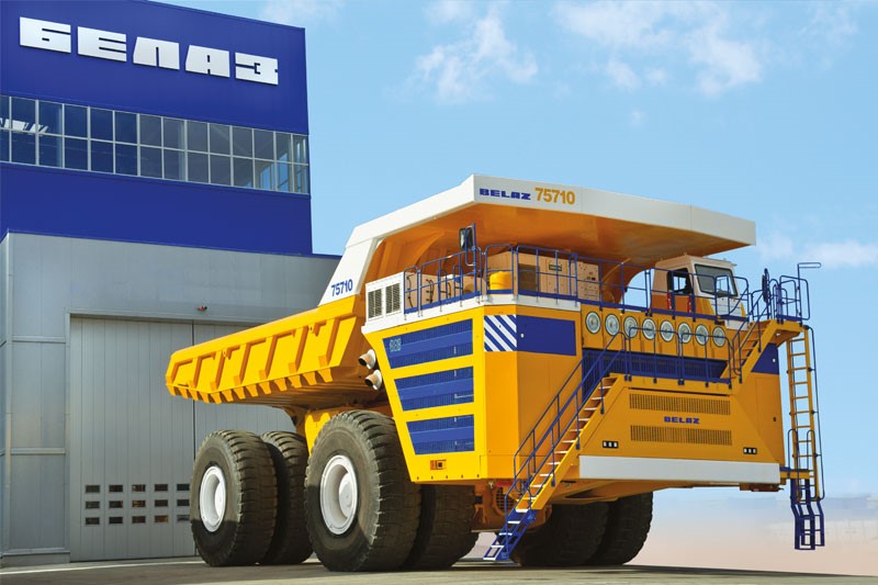 BELAZ 7571 Dumper projectado para o transporte de cargas entre 445450 toneladas em todo o tipo de solos, em condições climáticas adversas (temperaturas entre 50º até +50º).