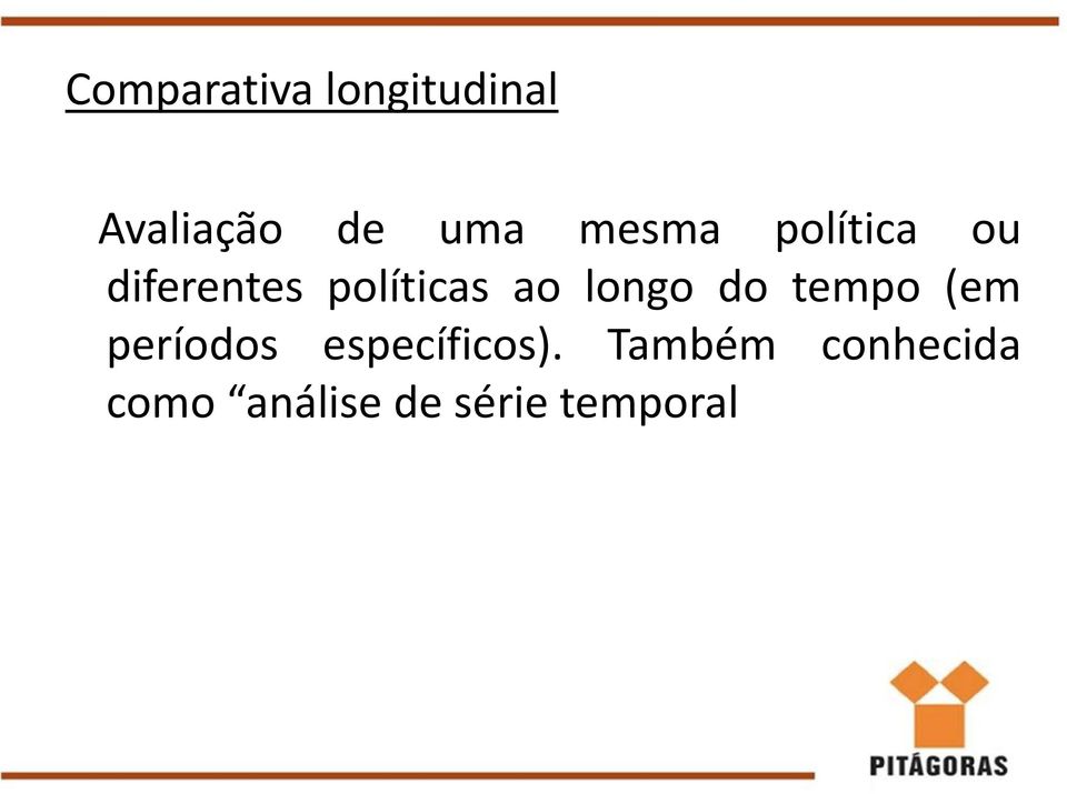 longo do tempo (em períodos específicos).