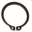 Anel Elástico O anel elástico é usado para impedir deslocamento de eixos.