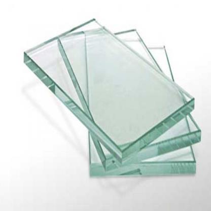 Materiais: Cartela de PVC preta; Placa de vidro incolor plana, com