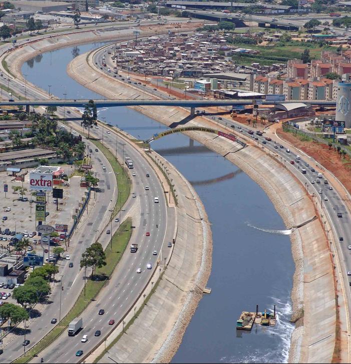 COMBATE A ENCHENTES AMPLIAÇÃO DA CALHA DO RIO TIETÊ Escopo: Obras de ampliação e aprofundamento da calha do Rio Tietê, da canalização do Rio Cabuçu de Cima e a construção das barragens