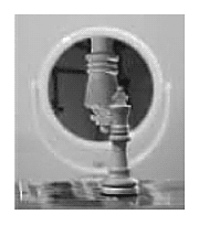 8. (Uff 2010) A figura mostra um objeto e sua imagem produzida por um espelho esférico.