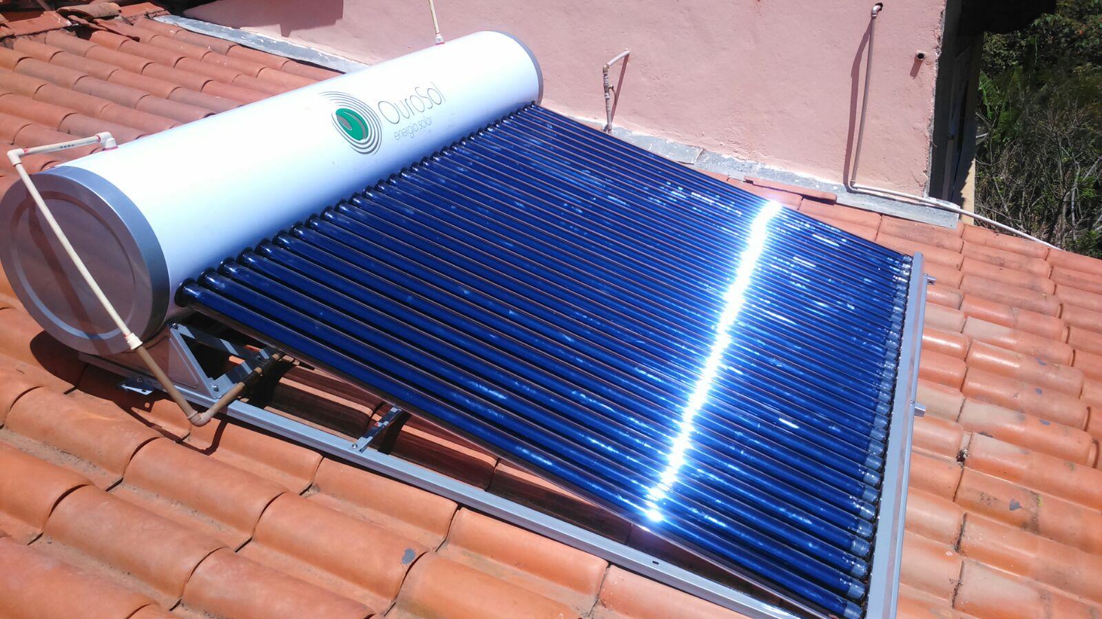 O coletor solar é o responsável pela captação da energia