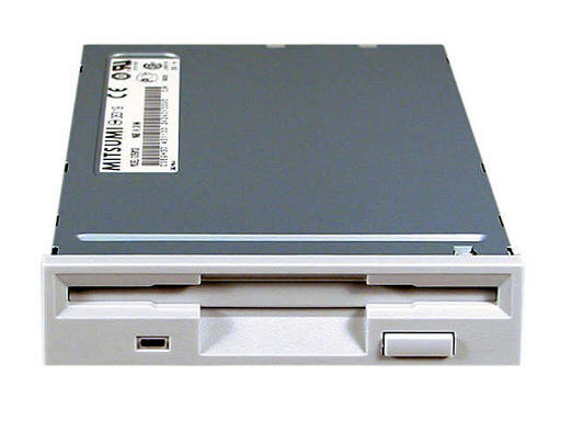 Disquete Também conhecido por floppy-disk, ou
