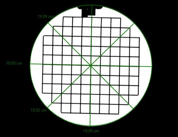 94 4.1.1 Distorção geométrica A Figura 40 mostra a medida realizada na imagem do localizador referente ao comprimento vertical do OT.