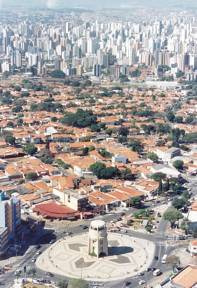 O Corredor Campinas São Paulo Rio PIB do Corredor: 40% PIB do Brasil RM Rio de Janeiro 11 milhões habitantes 12,3% PIB do