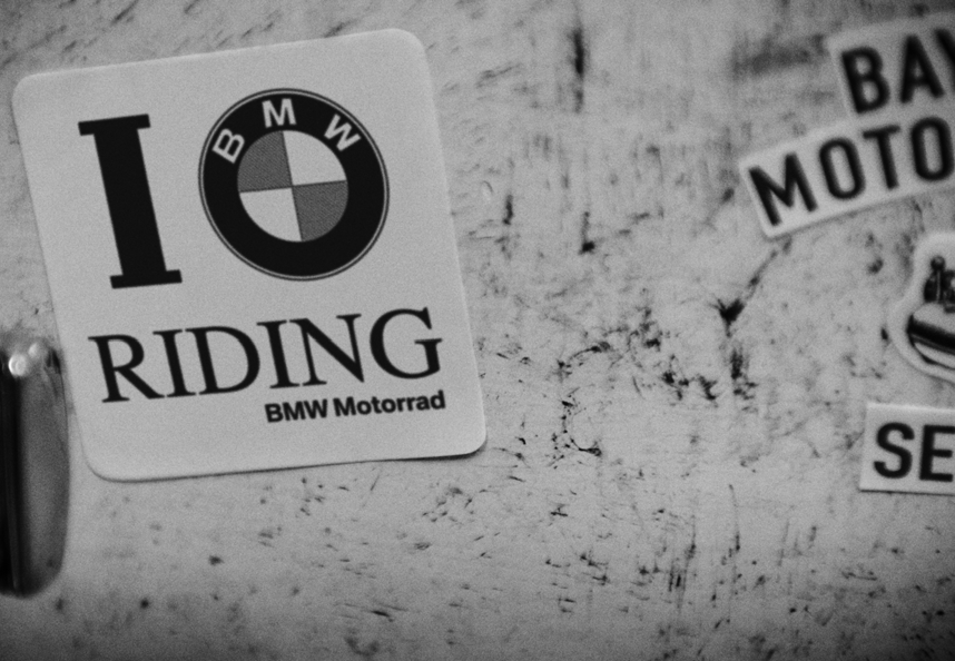 BMW Motorrad Style Janeiro 2014 Pelo prazer de conduzir bmw-motorrad.pt Os modelos ilustrados apresentam o equipamento para o mercado alemão.