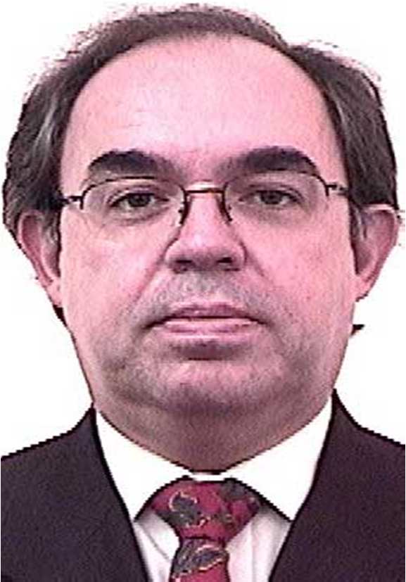 Curriculum Vitae Nome: Carlos Augusto Arentz Pereira Nacionalidade: brasileiro Data de Nascimento: 02/01/1961 Natural: Rio de Janeiro - RJ Matrícula: 080.