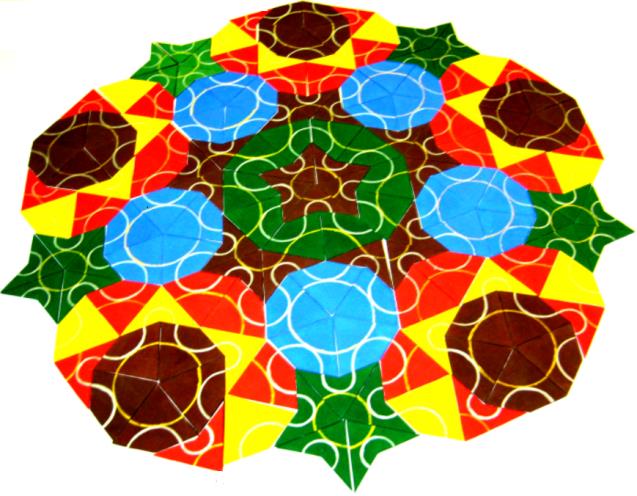 28. Material: Polígonos. i. Os mosaicos dardo e pipa de Penrose podem ser arranjados em volta de um vértice em exatamente sete formas diferentes. Determine esses sete arranjos dos mosaicos de Penrose.