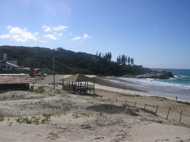 58 Foto 7. Vista para norte da praia da Joaquina (Foto de Janice Rezende Vieira Peixoto, 2008).