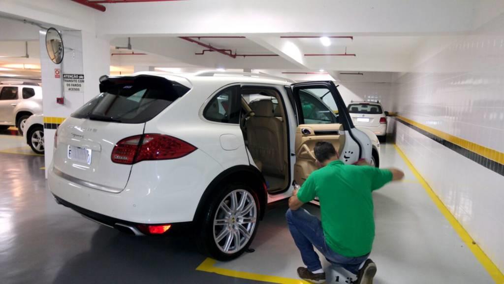 4. R$ 3,5 mil Ncars (Ncars/Divulgação) A franquia de limpeza automotiva a seco Ncars foi fundada no ano passado, tem seis unidades e