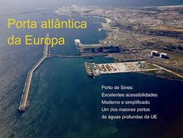 2013/09/30 O Mar como Vector Estratégico para o Desenvolvimento 1 José Manuel Neto Simões 2 Que o mar com fim será grego ou romano: O mar sem fim é português.