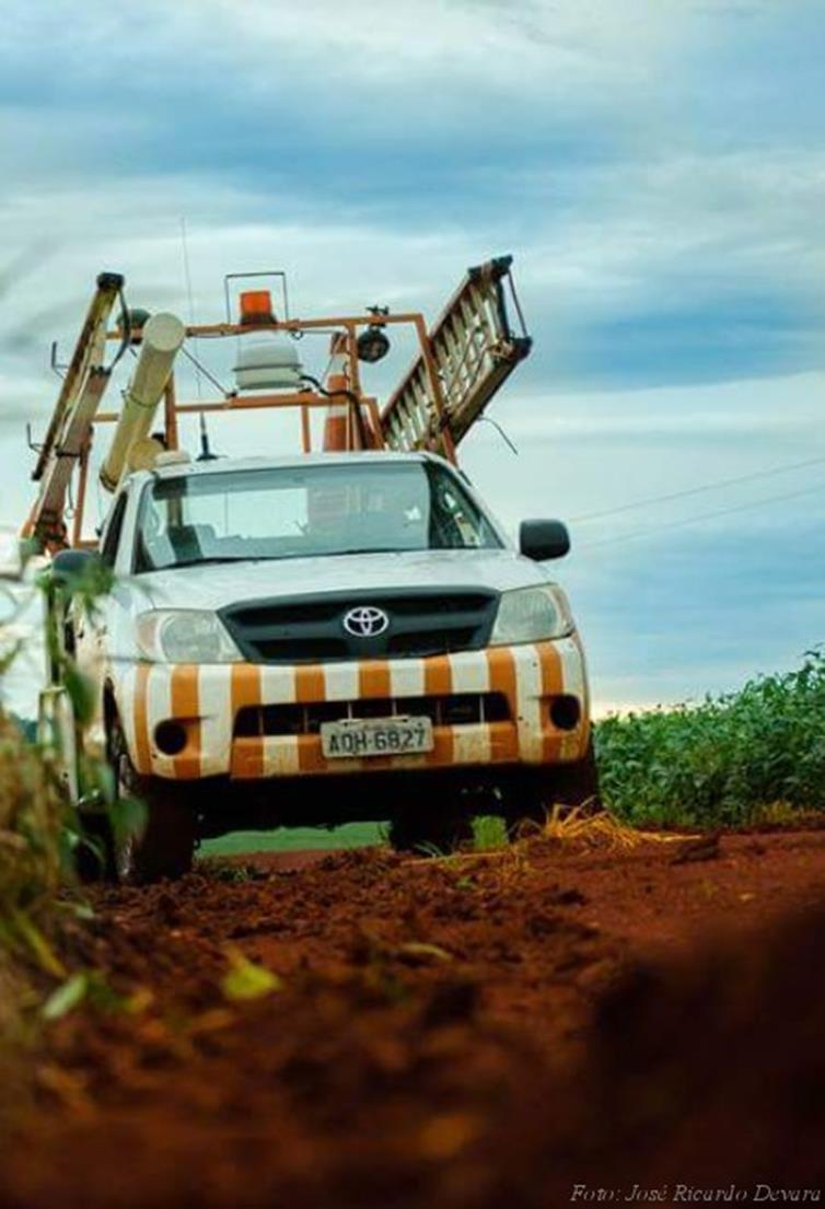 Distribuição 3ª Maior Distribuidora do Brasil -4,5 milhões de consumidores -180 Mil Quilômetros de