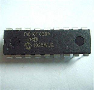 Microcontrolador PIC 16F628A - Pinagem A numeração dos pinos se inicia da esquerda para a direita na parte inferior do chip