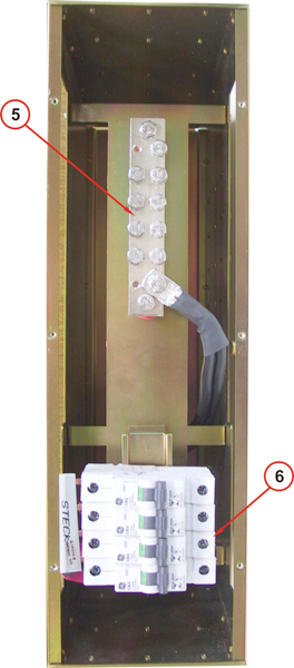 5.2) Instalação Mecânica O sub bastidor 3U pode ser montado em bastidores de 19 ou 23 de acordo com a posição de montagem de suas abas laterais.