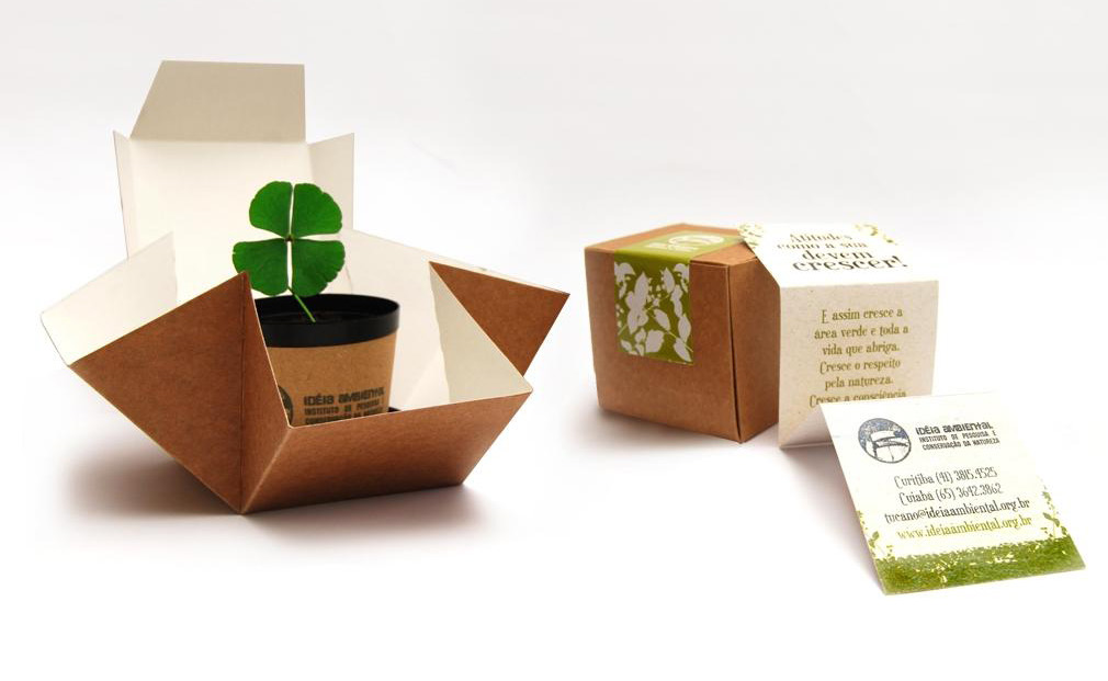 ECODesign Produto com embalagem ecológica que vem com uma muda para ser plantada após ser consumido.
